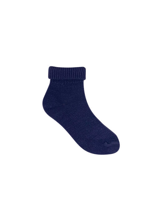 eggplant-purple-cuffed-socks